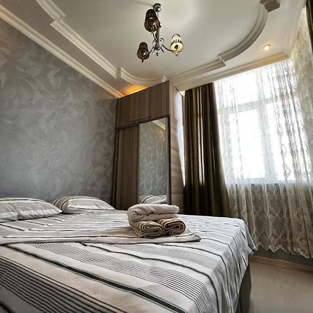 Nukri'S Apartment Batumi Zewnętrze zdjęcie